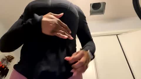 Wynter Heat online show from 6, 2, 2025