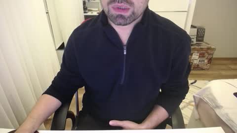 Mr. Lonely online show from 28, 10, 2025