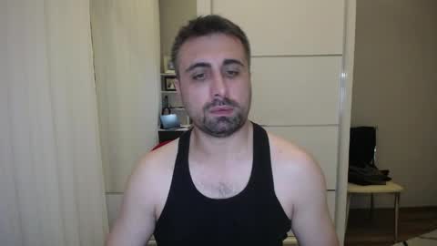 Snapshot of x_____0_____x chatting on 4, 6, 2026 Mr. Lonely online show from 4, 6, 2026