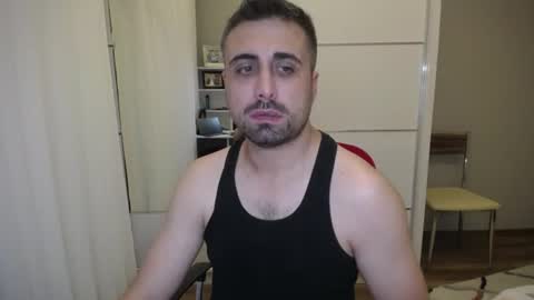Snapshot of x_____0_____x chatting on 25, 6, 2026 Mr. Lonely online show from 25, 6, 2026