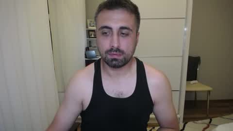 Snapshot of x_____0_____x chatting on 1, 7, 2026 Mr. Lonely online show from 1, 7, 2026