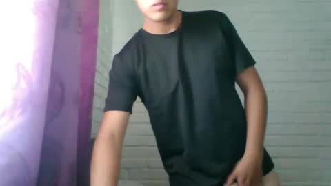 x_andrescam online show from 27, 2, 2025