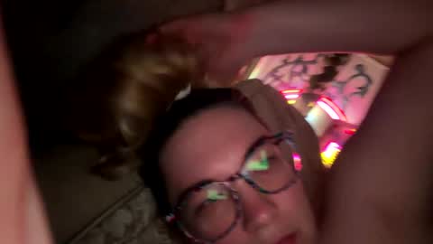 Snapshot of x_dreamgirl_x chatting on 2, 4, 2026 Mariah online show from 2, 4, 2026