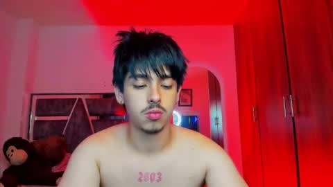 Snapshot of x_miller chatting on 28, 7, 2026 x_miller online show from 28, 7, 2026