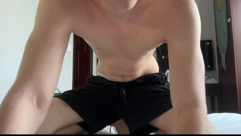 Snapshot of x_nile chatting on 14, 4, 2026 Nile online show from 14, 4, 2026