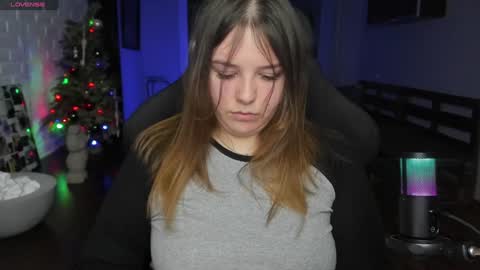 LOVE NERDS ONLY online show from 17, 1, 2025