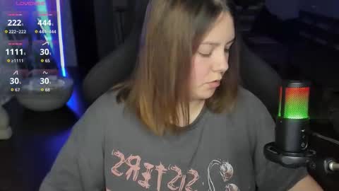 LOVE NERDS ONLY online show from 23, 9, 2025