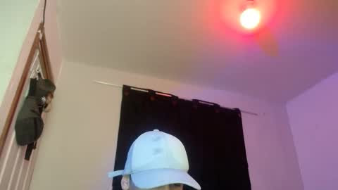 Snapshot of xalejo_max chatting on 8, 10, 2025 xalejo_max online show from 8, 10, 2025