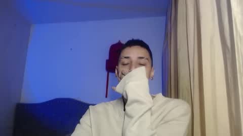 Snapshot of xalejo_max chatting on 16, 10, 2025 xalejo_max online show from 16, 10, 2025