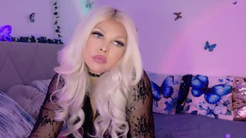 Snapshot of xalexax chatting on 5, 10, 2025 sooo hey im Sperm Mystik from Fuckistan i want you full my all holes bcs i have penis fever online show from 5, 10, 2025
