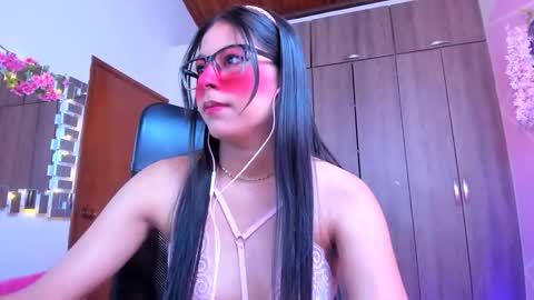 XALLYSONX online show from 2, 11, 2025