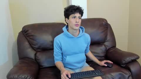 xam_collen online show from 12, 1, 2026