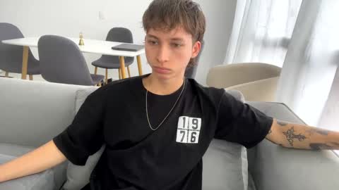 Snapshot of xamyu chatting on 11, 2, 2025 Xam online show from 11, 2, 2025