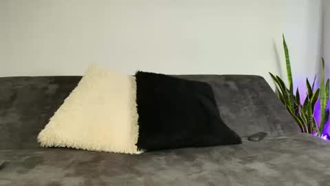 Xander online show from 4, 12, 2025