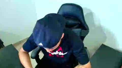 Snapshot of xanderstone00 chatting on 9, 3, 2026 Xanderstone online show from 9, 3, 2026