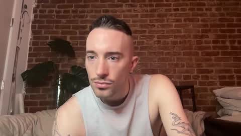 Snapshot of xanderxnyc chatting on 14, 1, 2026 xanderxnyc online show from 14, 1, 2026