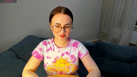 Snapshot of xapka_lapka chatting on 25, 4, 2026 Alice online show from 25, 4, 2026