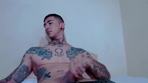 Snapshot of xav_dai chatting on 19, 4, 2026 xav_dai online show from 19, 4, 2026