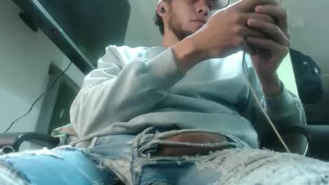 Snapshot of xavicock24 chatting on 2, 4, 2026 xavicock24 online show from 2, 4, 2026