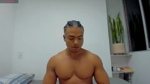 Snapshot of xavier_colleman chatting on 12, 10, 2025 Xavier online show from 12, 10, 2025