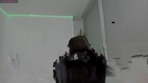 Snapshot of xavier_colleman chatting on 23, 4, 2026 Xavier online show from 23, 4, 2026