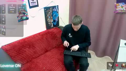 Snapshot of xavier_night81 chatting on 15, 12, 2025 xavier_night81 online show from 15, 12, 2025