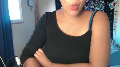 Snapshot of xcanela_ chatting on 28, 5, 2026 canela online show from 28, 5, 2026