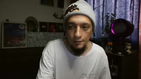 xdantex19 online show from 15, 4, 2026