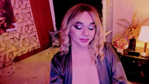 Snapshot of xdirtymistressx chatting on 27, 10, 2025 XDirtymistressX online show from 27, 10, 2025