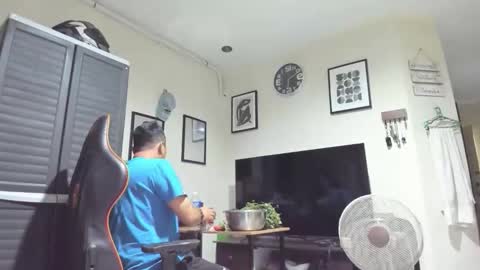 xdreamangel online show from 5, 1, 2025