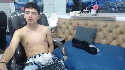 xebastwink online show from 12, 2, 2026