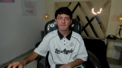 xebastwink online show from 7, 4, 2026