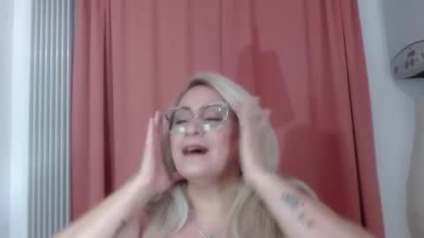 Elena online show from 18, 5, 2026