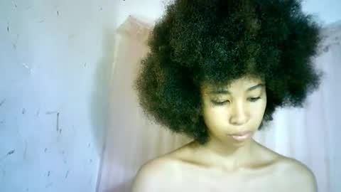 xenna610827 online show from 22, 2, 2025