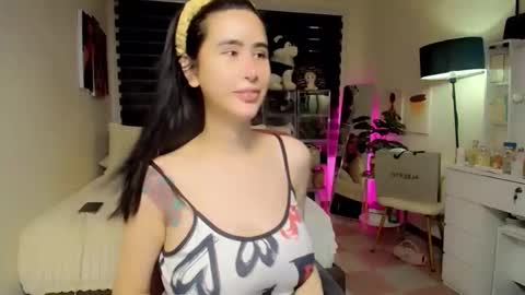 Snapshot of xhotcockcumts chatting on 1, 4, 2026 Barbie ann online show from 1, 4, 2026