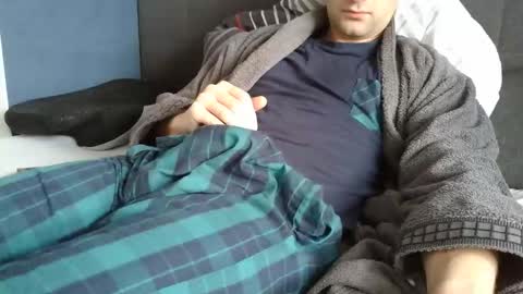 xhotfanx online show from 1, 2, 2026