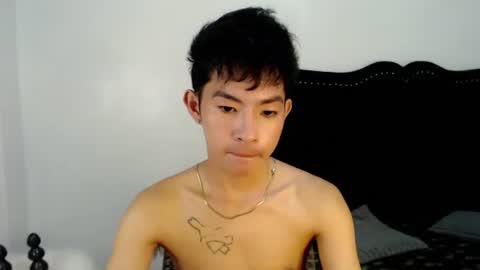 Snapshot of xian_smith12 chatting on 24, 11, 2025 Xian smith online show from 24, 11, 2025