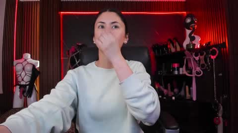 XiaQueen   I M online show from 27, 9, 2025