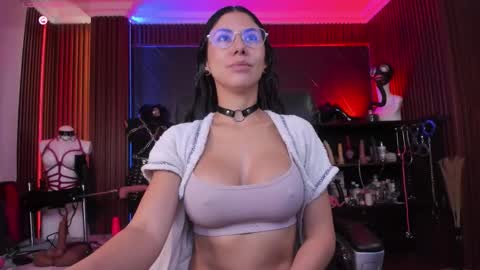 XiaQueen   I M online show from 11, 3, 2026