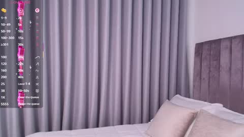 Snapshot of ximelopez1 chatting on 25, 4, 2026 XIMENA LOPEZ online show from 25, 4, 2026