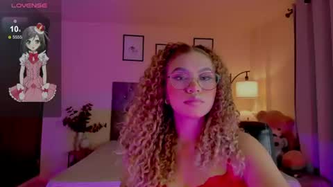 Snapshot of ximena_sotto1 chatting on 14, 7, 2026 camila online show from 14, 7, 2026