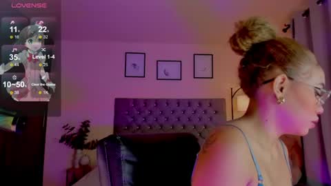 Snapshot of ximena_sotto1 chatting on 17, 7, 2026 camila online show from 17, 7, 2026