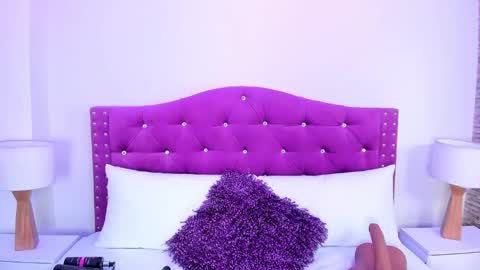 Xime  online show from 4, 10, 2025