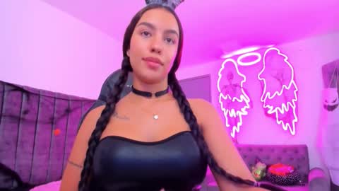 xiomara_cortes online show from 30, 10, 2025