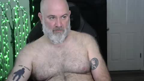 Snapshot of xjohnniex77 chatting on 8, 3, 2026 MrSlowBurn77 online show from 8, 3, 2026