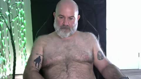 Snapshot of xjohnniex77 chatting on 27, 3, 2026 MrSlowBurn77 online show from 27, 3, 2026