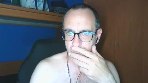 Snapshot of xjosuex69 chatting on 18, 5, 2026 xjosuex69 online show from 18, 5, 2026