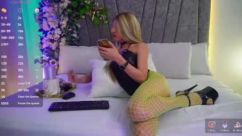 Snapshot of xkassandraxx chatting on 13, 11, 2025 Kassandra online show from 13, 11, 2025