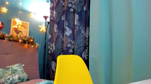 Chloe online show from 9, 12, 2024