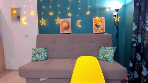 Chloe online show from 18, 1, 2025